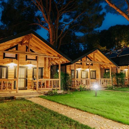 Pino Mar Luxury Bungalows 에르데크 외부 사진