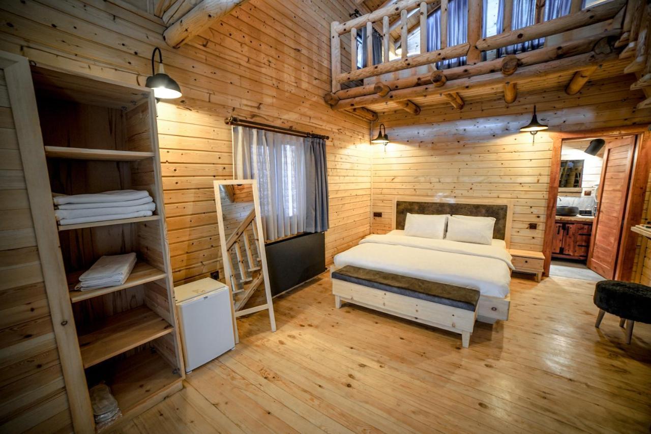 Pino Mar Luxury Bungalows 에르데크 외부 사진