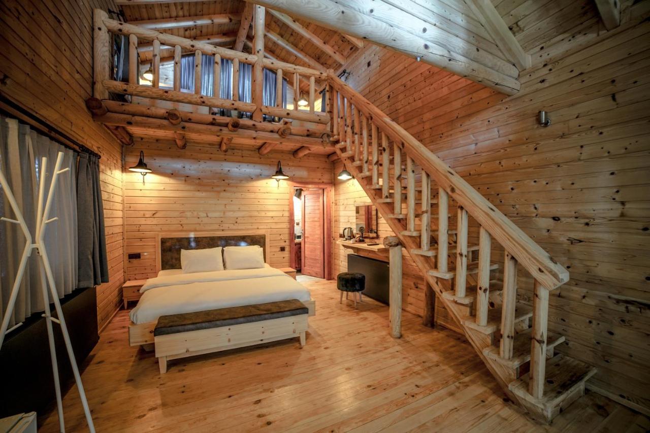 Pino Mar Luxury Bungalows 에르데크 외부 사진
