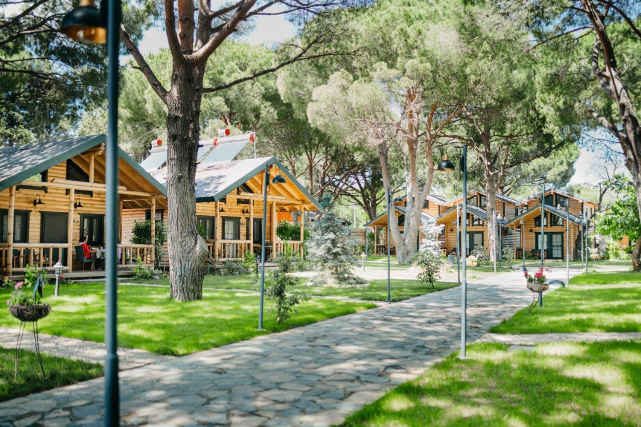 Pino Mar Luxury Bungalows 에르데크 외부 사진