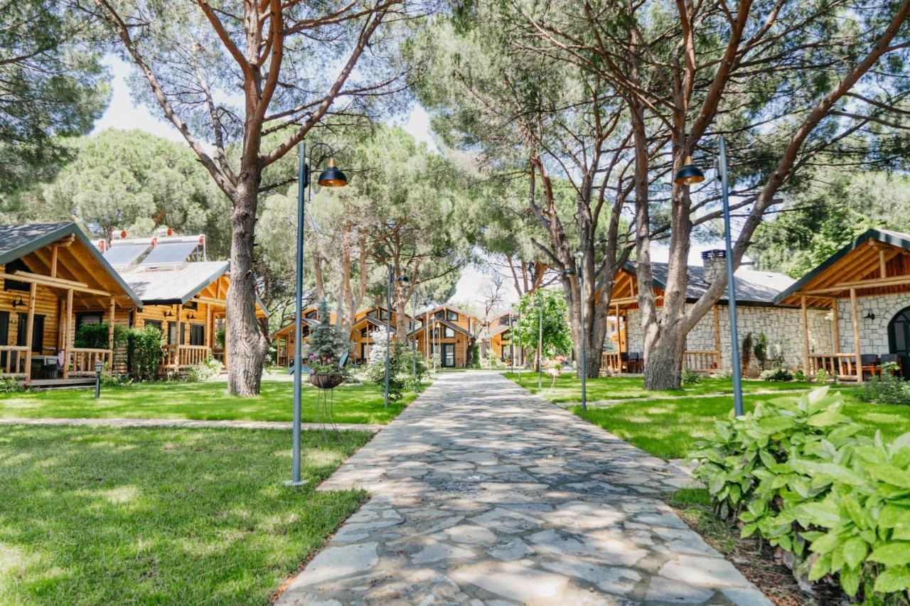 Pino Mar Luxury Bungalows 에르데크 외부 사진